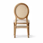 Rückansicht Louis Stuhl braun aus Holz mit weißem Sitzpolster kaufen für Gastronomie und Events