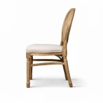 Seitenansicht Louis Stuhl braun aus Holz mit weißem Sitzpolster kaufen für Gastronomie und Events