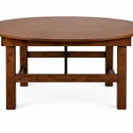 Vorderansicht runder massiver Holztisch im Landhausstil kaufen für Gastronomie, Café und Events